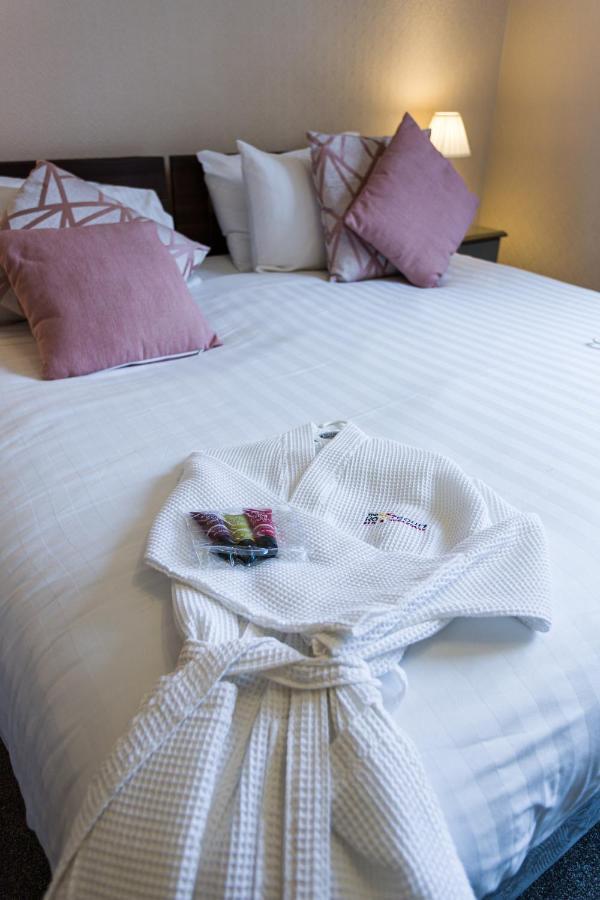 Relax At Rosscourt Guest House-Free On Site Parking (Adults Only) Борнмут Экстерьер фото