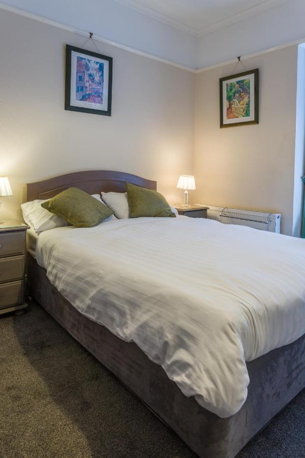 Relax At Rosscourt Guest House-Free On Site Parking (Adults Only) Борнмут Экстерьер фото