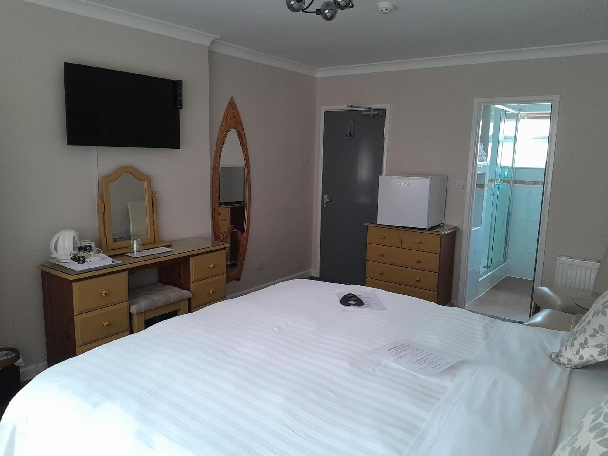 The Rosscourt Hotel (Adults Only) Борнмут Экстерьер фото